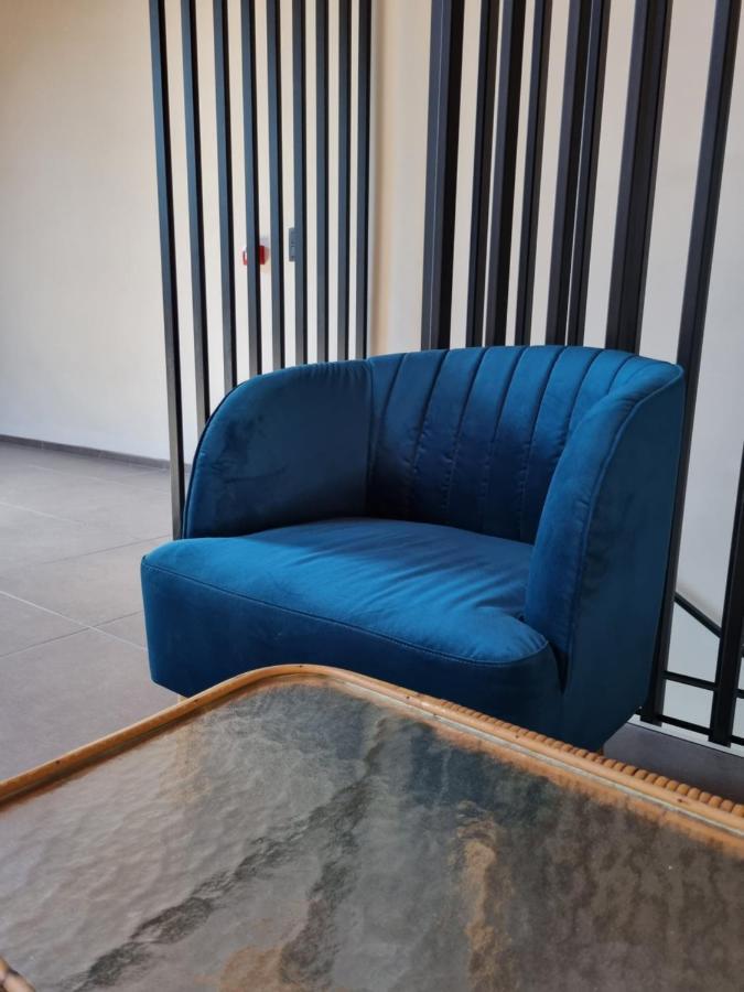 Cerf, Ouvre-Moi B&B Rochefort Eksteriør billede